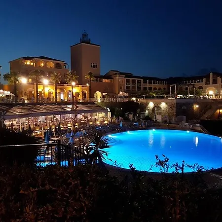 Un Coin De Paradis à Cap Esterel Appartamento *